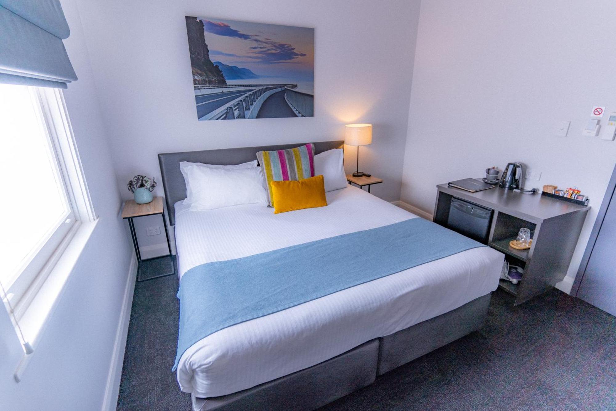 โคนิสตัน โฮเต็ล โวลลองกอง Hotel วูลองกอง ภายนอก รูปภาพ